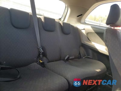 Zdjęcie 10 z 12 samochodu: 2010 TOYOTA YARIS VIN:JTDJT4K39A5294738 - miniatura