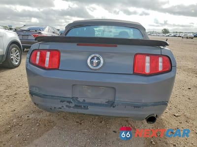 Zdjęcie 6 z 11 samochodu: 2010 FORD MUSTANG VIN:1ZVBP8EN2A5177903 - miniatura