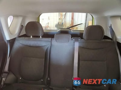 Zdjęcie 10 z 13 samochodu: 2017 KIA SOUL BASE VIN:KNDJN2A21H7882753 - miniatura