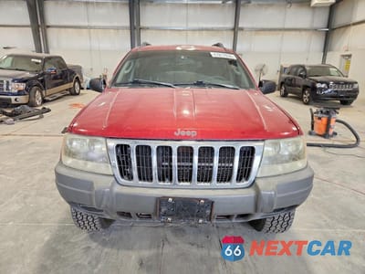 Piąte zdjęcie samochodu w środku: 2002 JEEP GRAND CHEROKEE LAREDO VIN:1J4GW48N82C188976 - miniatura