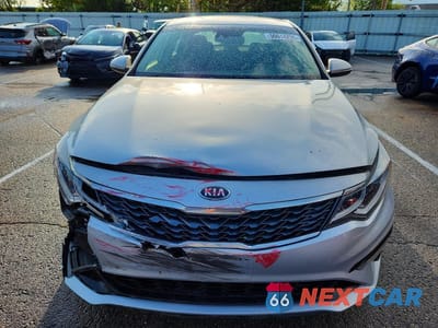 Piąte zdjęcie samochodu w środku: 2020 KIA OPTIMA LX VIN:5XXGT4L37LG420585 - miniatura