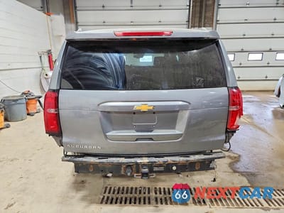 Zdjęcie 6 z 14 samochodu: 2019 CHEVROLET SUBURBAN LT 4WD 5.3L V8 VIN:1GNSKHKC3KR139912 - miniatura
