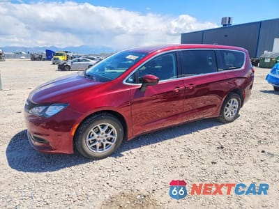 2023 CHRYSLER VOYAGER LX 2C4RC1CG5PR566426 - główne zdjęcie licytacji z USA - miniatura
