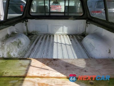 Zdjęcie 10 z 12 samochodu: 2002 TOYOTA TACOMA BASE VIN:5TENL42N12Z019253 - miniatura