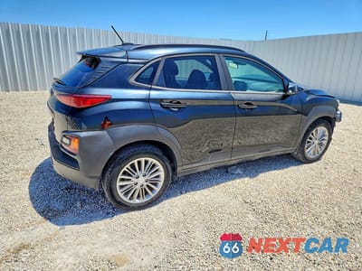 Trzecie zdjęcie samochodu z tyłu: 2018 HYUNDAI KONA SEL VIN:KM8K62AA8JU097206 - miniatura