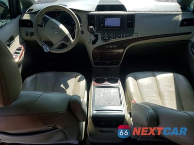 Zdjęcie 8 z 14 samochodu: 2014 TOYOTA SIENNA XLE 8-PASSENGER VIN:5TDYK3DC9ES430438 - miniatura