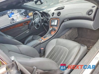 Zdjęcie 8 z 11 samochodu: 2004 MERCEDES-BENZ SL 55 AMG VIN:WDBSK74F44F076803 - miniatura