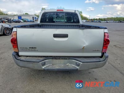 Zdjęcie 6 z 12 samochodu: 2008 TOYOTA TACOMA ACCESS CAB VIN:5TETX22NX8Z485093 - miniatura