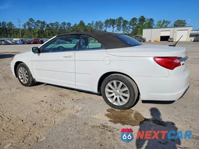 Drugie zdjęcie samochodu z przodu: 2013 CHRYSLER 200 TOURING VIN:1C3BCBEG0DN659517 - miniatura