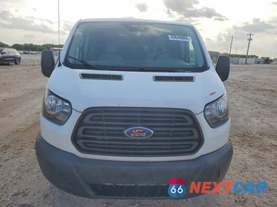 Piąte zdjęcie samochodu w środku: 2019 FORD TRANSIT T-150 VIN:1FTYE1YM1KKA37289 - miniatura