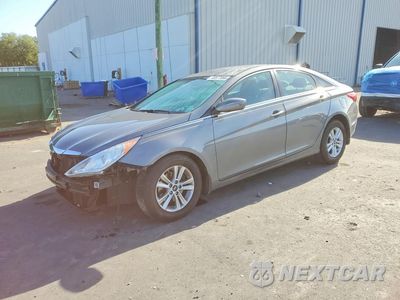 2013 HYUNDAI SONATA GLS 5NPEB4AC1DH744635 - główne zdjęcie licytacji z USA - miniatura