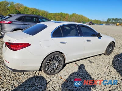 Trzecie zdjęcie samochodu z tyłu: 2022 MERCEDES-BENZ C 300 4MATIC VIN:W1KAF4HBXNR046864 - miniatura