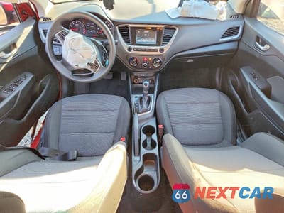 Zdjęcie 8 z 12 samochodu: 2018 HYUNDAI ACCENT SE VIN:3KPC24A32JE029256 - miniatura