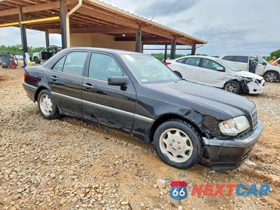 Czwarte zdjęcie samochodu z boku: 2000 MERCEDES-BENZ C 230 VIN:WDBHA24G7YA830353 - miniatura
