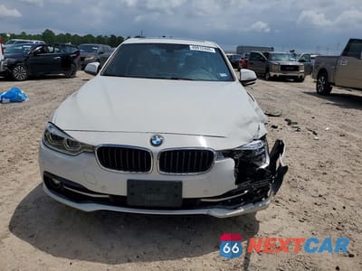 Piąte zdjęcie samochodu w środku: 2016 BMW 328 I SULEV VIN:WBA8E9C58GK648942 - miniatura