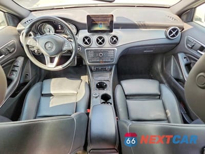 Zdjęcie 8 z 12 samochodu: 2017 MERCEDES-BENZ GLA 250 VIN:WDCTG4EB6HJ342255 - miniatura