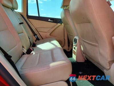Zdjęcie 11 z 13 samochodu: 2013 VOLKSWAGEN TIGUAN S VIN:WVGAV3AX1DW067496 - miniatura