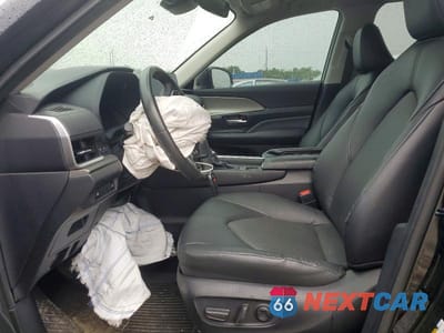 Zdjęcie 7 z 13 samochodu: 2024 TOYOTA GRAND HIGHLANDER XLE VIN:5TDAAAA55RS019039 - miniatura