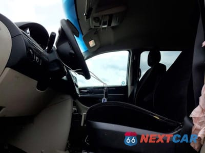Zdjęcie 7 z 12 samochodu: 2013 DODGE GRAND CARAVAN SE VIN:2C4RDGBG6DR639011 - miniatura