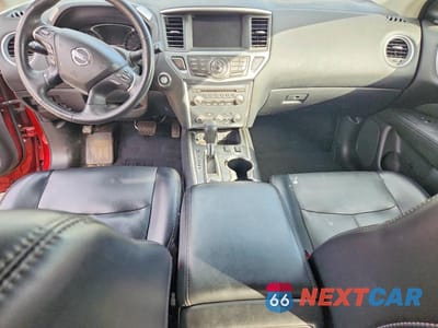Zdjęcie 8 z 12 samochodu: 2019 NISSAN PATHFINDER SL VIN:5N1DR2MM1KC610406 - miniatura