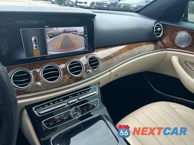 Zdjęcie 11 z 11 samochodu: 2017 MERCEDES-BENZ E 300 4MATIC VIN:WDDZF4KB7HA189074 - miniatura