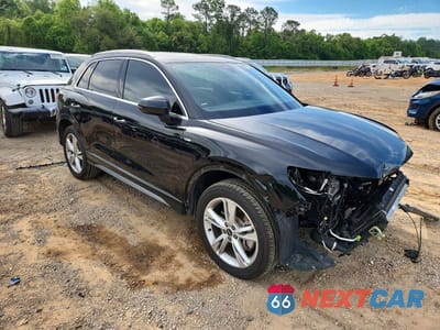 Czwarte zdjęcie samochodu z boku: 2022 AUDI Q3 PREMIUM S LINE 45 VIN:WA1DECF39N1092761 - miniatura