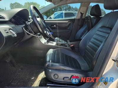 Zdjęcie 7 z 11 samochodu: 2012 VOLKSWAGEN CC SPORT VIN:WVWMN7AN7CE504848 - miniatura