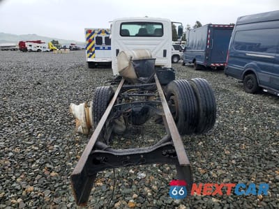 Zdjęcie 6 z 13 samochodu: 2017 INTERNATIONAL 4300 TRUCK CAB AND CHASSIS VIN:3HAMMMML9HL458339 - miniatura