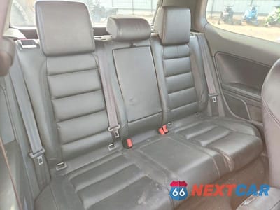 Zdjęcie 10 z 11 samochodu: 2010 VOLKSWAGEN GTI VIN:WVWEV7AJ8AW395647 - miniatura