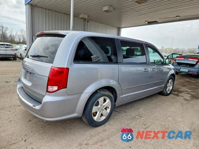 Trzecie zdjęcie samochodu z tyłu: 2013 DODGE GRAND CARAVAN SE VIN:2C4RDGBG8DR601330 - miniatura