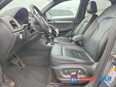 Zdjęcie 7 z 13 samochodu: 2016 AUDI Q3 PREMIUM PLUS VIN:WA1EFCFS3GR016823 - miniatura