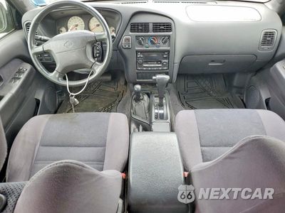 Zdjęcie 8 z 13 samochodu: 1999 NISSAN PATHFINDER XE VIN:JN8AR07Y2XW352420 - miniatura