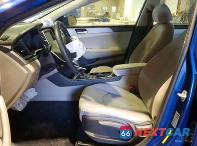 Zdjęcie 7 z 12 samochodu: 2019 HYUNDAI SONATA SE VIN:5NPE24AF7KH768767 - miniatura