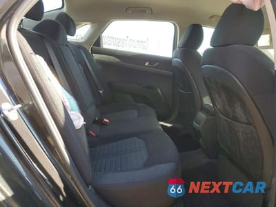 Zdjęcie 10 z 12 samochodu: 2025 KIA K5 LXS VIN:KNAG24J7XS5338567 - miniatura