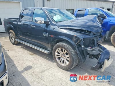 Czwarte zdjęcie samochodu z boku: 2016 RAM 1500 LONGHORN VIN:1C6RR7PM5GS374804 - miniatura