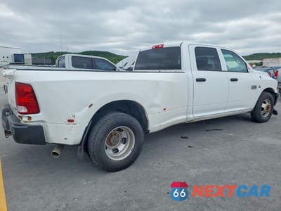 Trzecie zdjęcie samochodu z tyłu: 2012 DODGE RAM 3500 ST VIN:3C63DPGL9CG229407 - miniatura