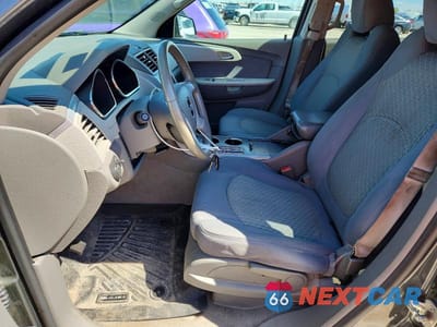 Zdjęcie 7 z 13 samochodu: 2011 CHEVROLET TRAVERSE LS VIN:1GNKVFED8BJ314959 - miniatura
