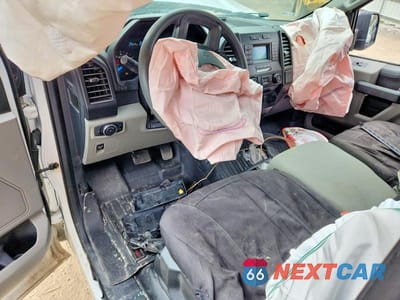 Zdjęcie 8 z 12 samochodu: 2019 FORD F150 VIN:1FTMF1CB3KKE67892 - miniatura