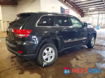 Trzecie zdjęcie samochodu z tyłu: 2012 JEEP GRAND CHEROKEE LAREDO VIN:1C4RJFAG2CC118766 - miniatura
