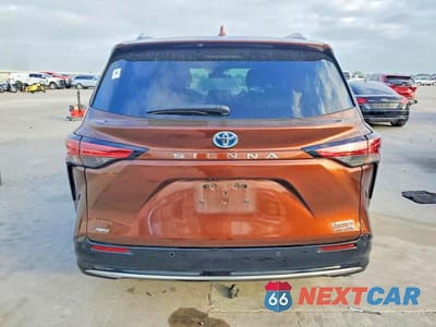 Zdjęcie 6 z 13 samochodu: 2022 TOYOTA SIENNA LIMITED 7-PASSENGER VIN:5TDZSKFC2NS050157 - miniatura