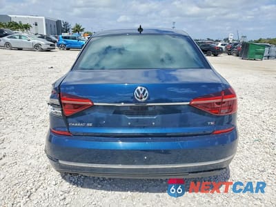 Zdjęcie 6 z 12 samochodu: 2018 VOLKSWAGEN PASSAT SE VIN:1VWBA7A32JC018021 - miniatura