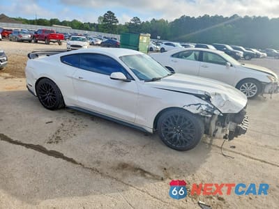 Czwarte zdjęcie samochodu z boku: 2015 FORD MUSTANG VIN:1FA6P8TH1F5383776 - miniatura