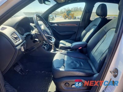 Zdjęcie 7 z 13 samochodu: 2016 AUDI Q3 PRESTIGE VIN:WA1GFCFSXGR011787 - miniatura