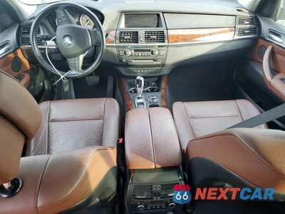 Zdjęcie 8 z 12 samochodu: 2011 BMW X5 XDRIVE35I VIN:5UXZV4C5XBL412305 - miniatura