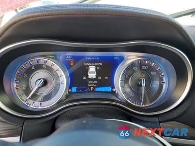 Zdjęcie 9 z 12 samochodu: 2020 CHRYSLER 300 TOURING VIN:2C3CCAAG1LH173679 - miniatura