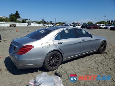Trzecie zdjęcie samochodu z tyłu: 2015 MERCEDES-BENZ S 550 VIN:WDDUG8CB3FA086664 - miniatura