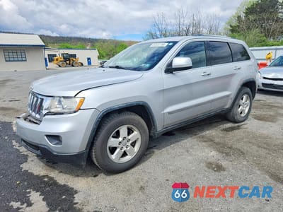 2011 JEEP GRAND CHEROKEE LAREDO 1J4RR4GG5BC587380 - główne zdjęcie licytacji z USA - miniatura