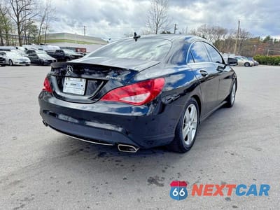 Trzecie zdjęcie samochodu z tyłu: 2016 MERCEDES-BENZ CLA 250 4MATIC VIN:WDDSJ4GB7GN312016 - miniatura