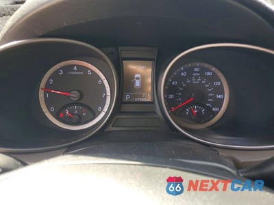 Zdjęcie 9 z 13 samochodu: 2013 HYUNDAI SANTA FE GLS VIN:KM8SM4HF3DU020914 - miniatura