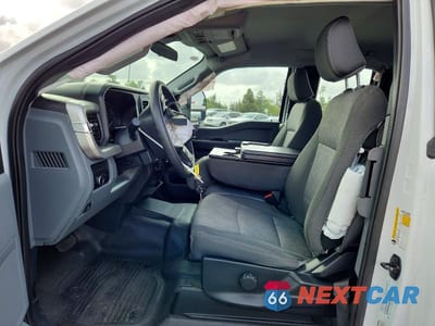 Zdjęcie 7 z 13 samochodu: 2024 FORD F250 SUPER DUTY VIN:1FT7X2BAXREC11914 - miniatura